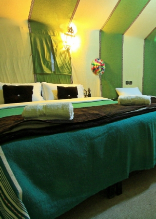 Luxury tents in Merzouga - Akabar VIP camp in Sahara desert